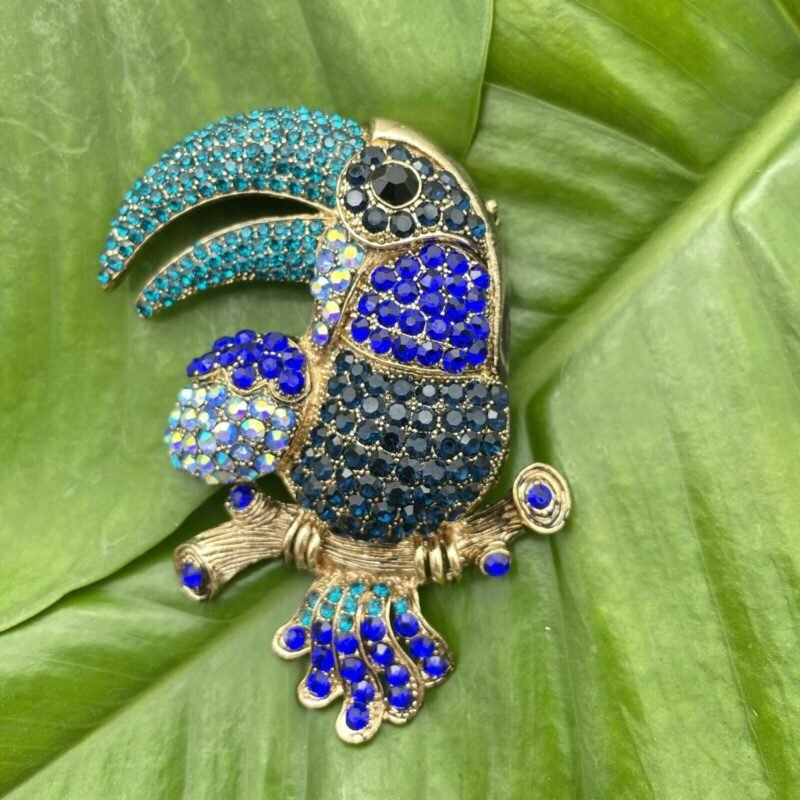 Rhinestone Crystal Brooches Different Designs - Image 13