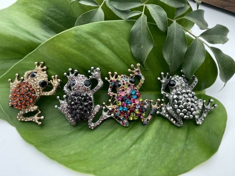 Rhinestone Crystal Brooches Different Designs - Image 16