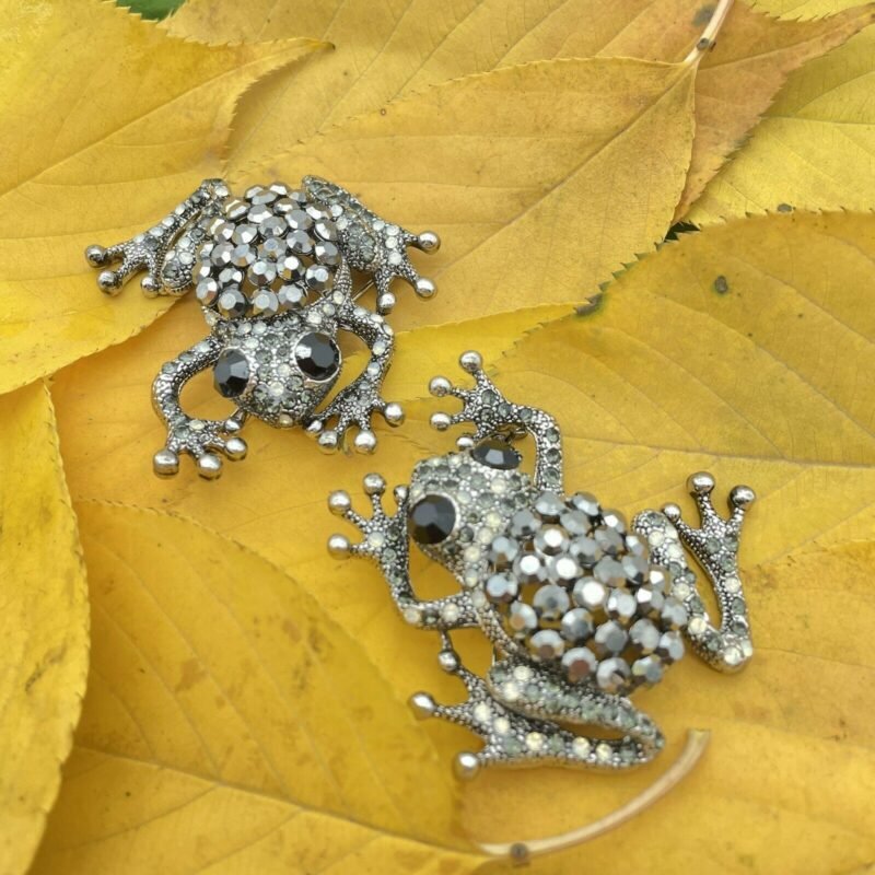 Rhinestone Crystal Brooches Different Designs - Image 19